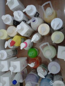 優(yōu)質(zhì)正版港貨日用品與國產(chǎn)清潔用品批發(fā)零售，竭誠為您服務(wù)